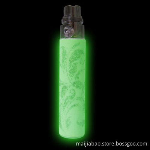 New Arrival Noctilucent Ecigarette with Battery and CE/RoHS Certifications